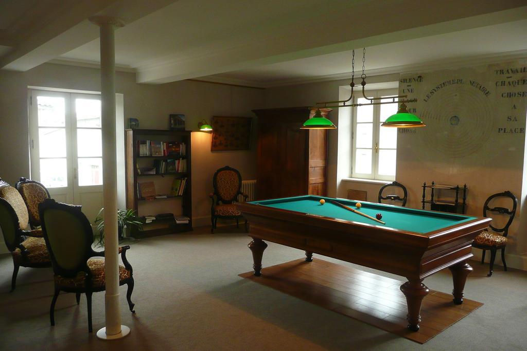 Bed and Breakfast La Maison Du Parc Lacave  Экстерьер фото