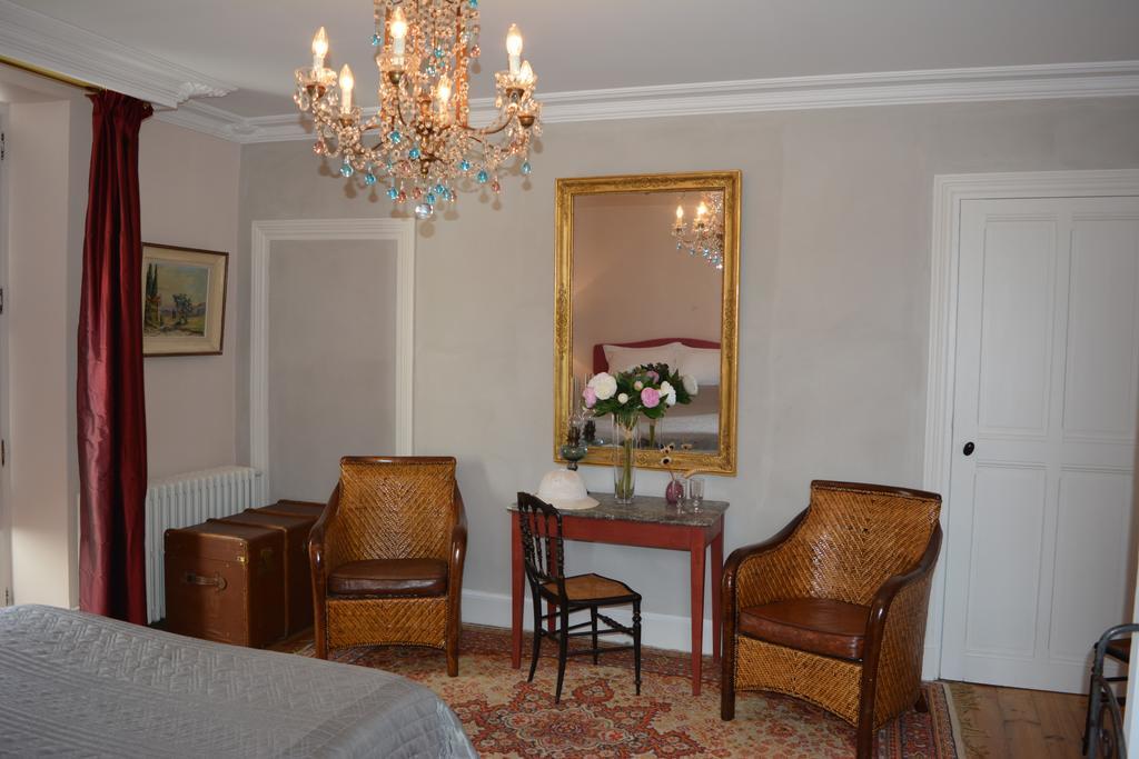 Bed and Breakfast La Maison Du Parc Lacave  Экстерьер фото
