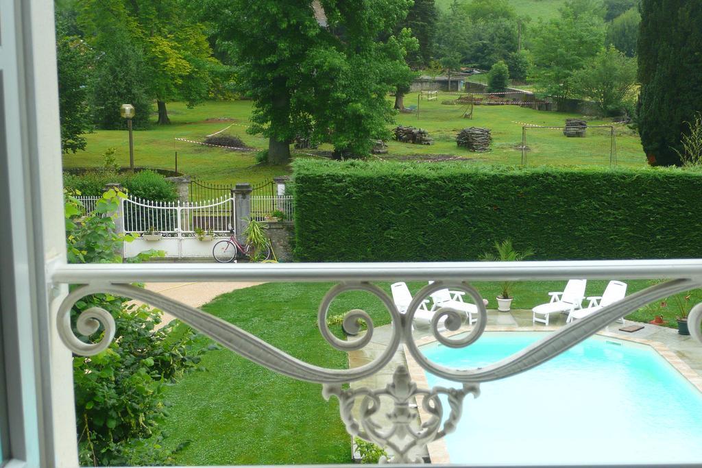 Bed and Breakfast La Maison Du Parc Lacave  Экстерьер фото